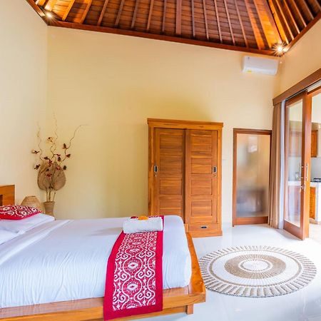 Cempaka Kembar Guest House ウブド エクステリア 写真